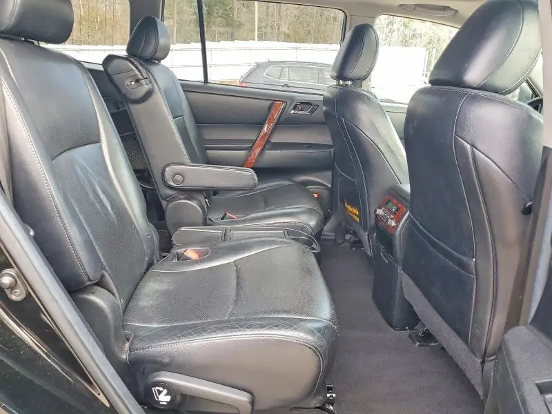 2012 TOYOTA HIGHLANDER LIMITED  