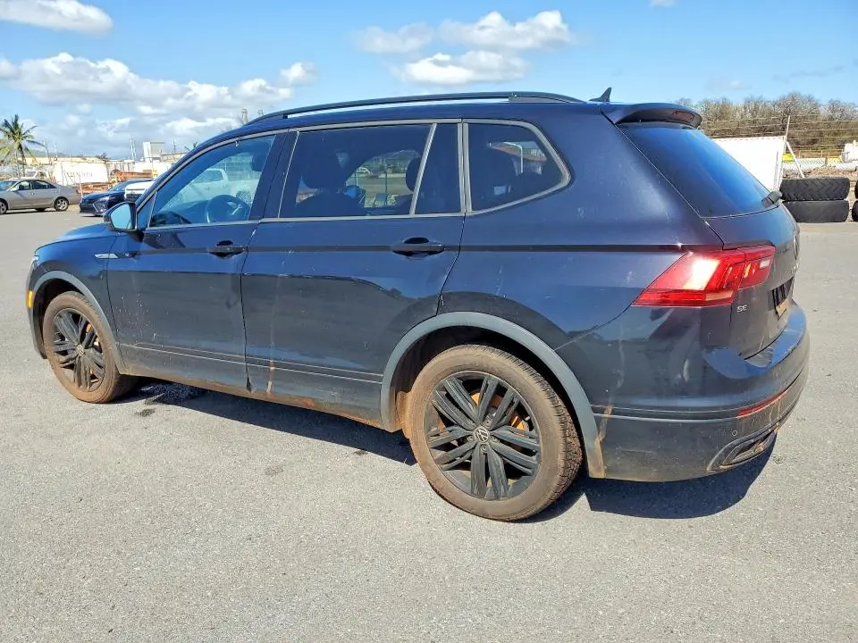 2022 VOLKSWAGEN TIGUAN SE R-LINE BLACK  