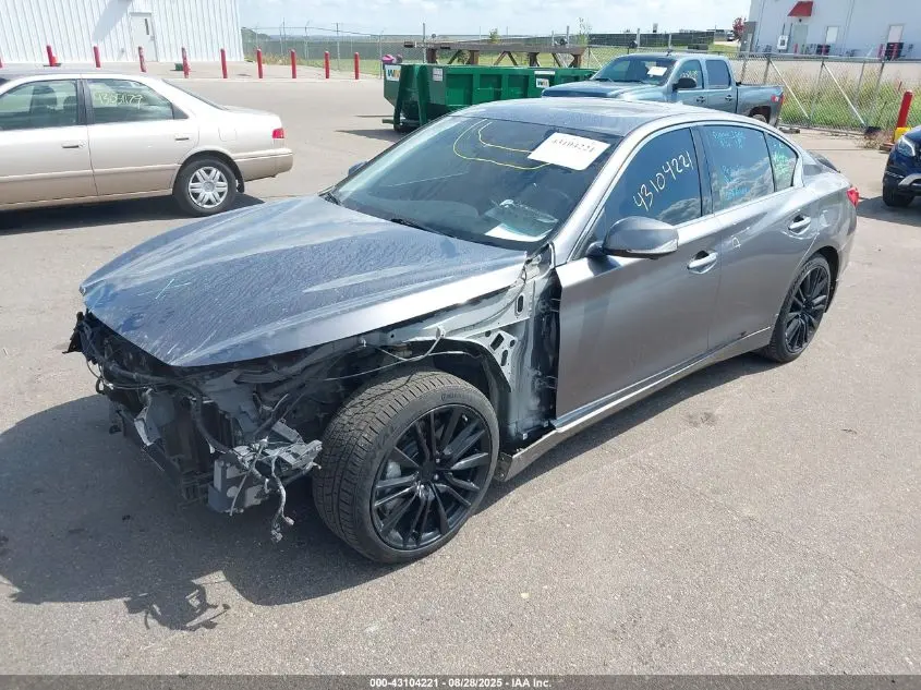 2016 INFINITI Q50 3.0T RED SPORT 400