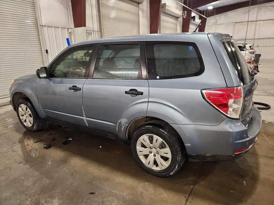 2010 SUBARU FORESTER 2.5X  