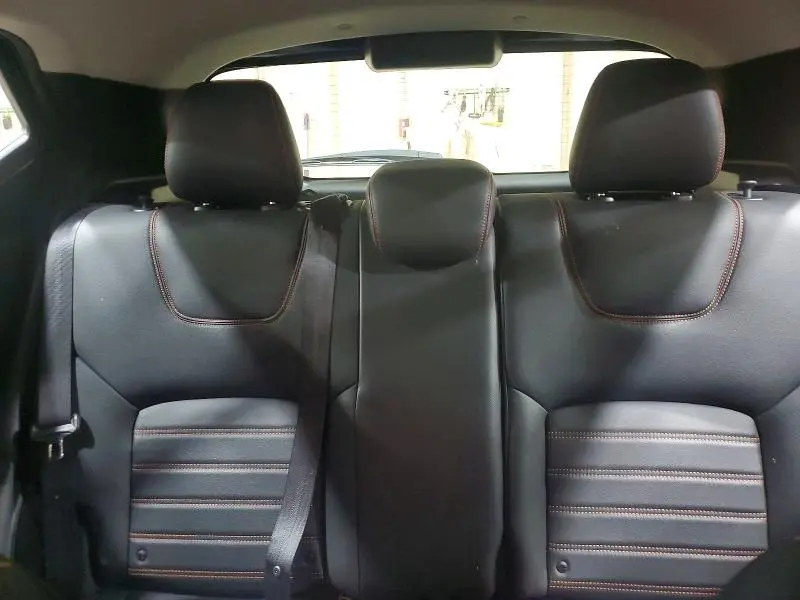 2019 NISSAN KICKS SR  