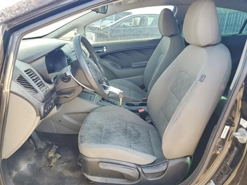2014 KIA FORTE LX  
