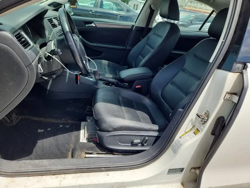 2013 VOLKSWAGEN JETTA TDI  