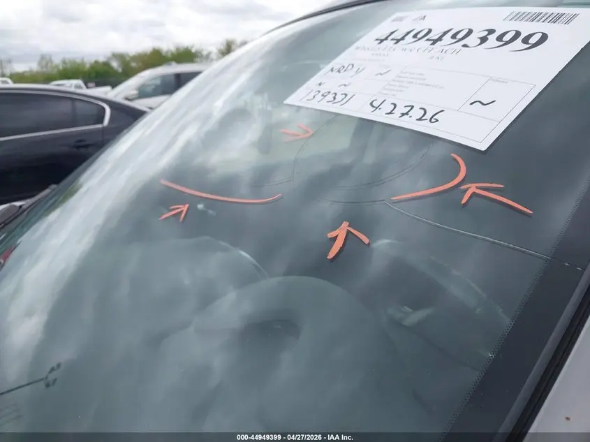 2011 NISSAN JUKE SL