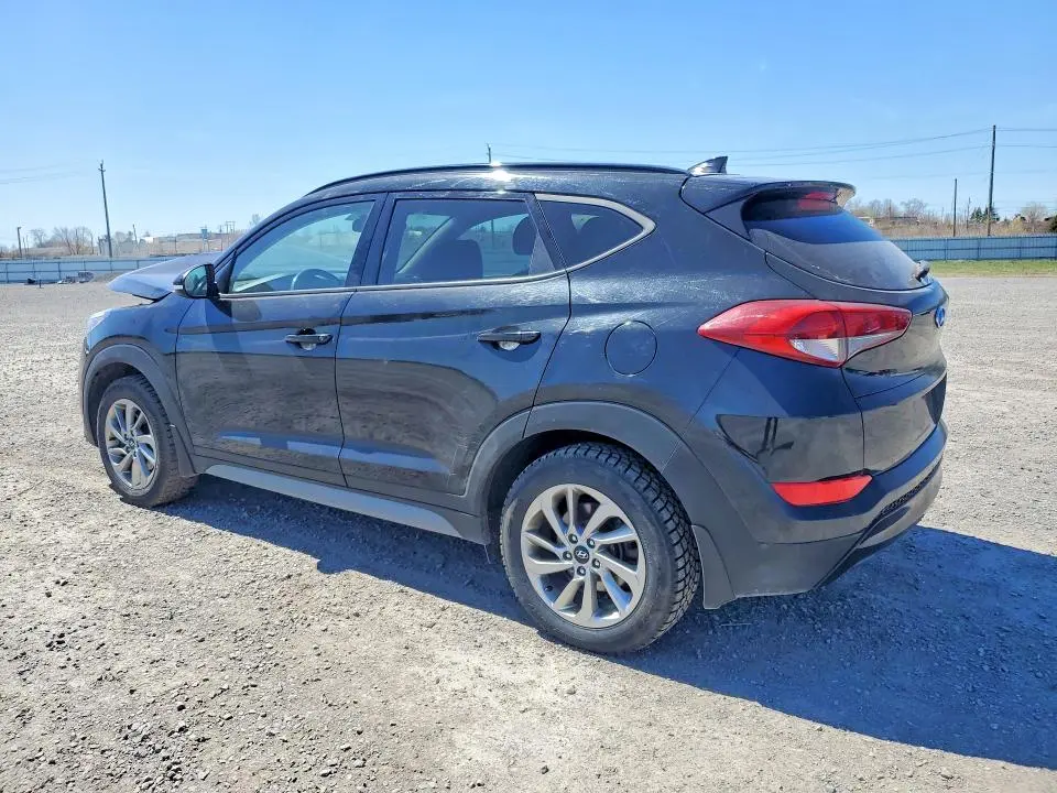 2018 HYUNDAI TUCSON SE  