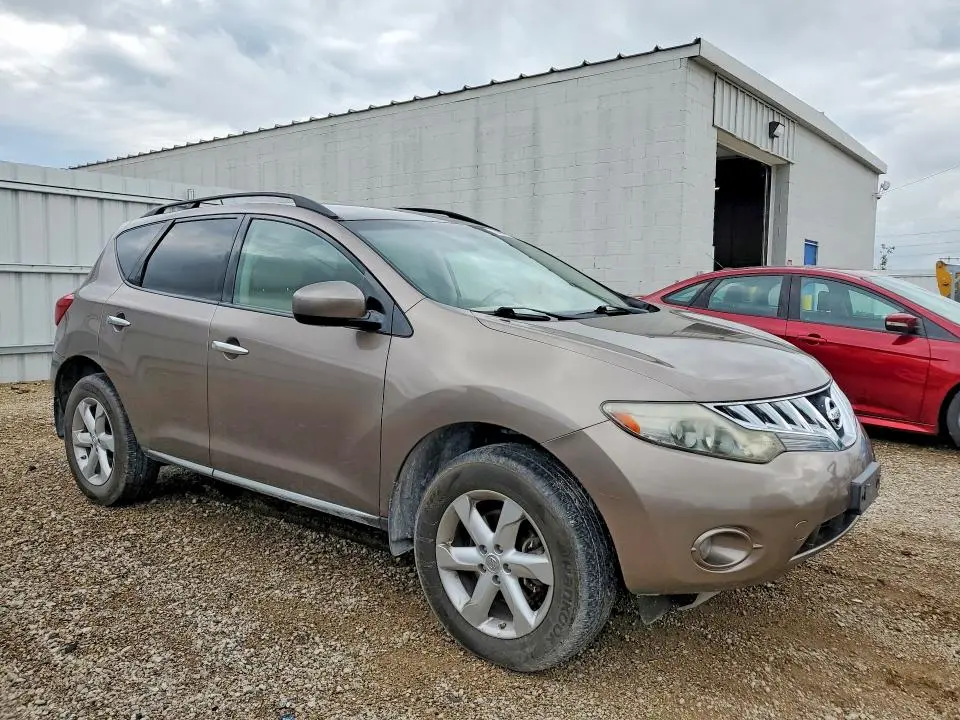 2010 NISSAN MURANO S  