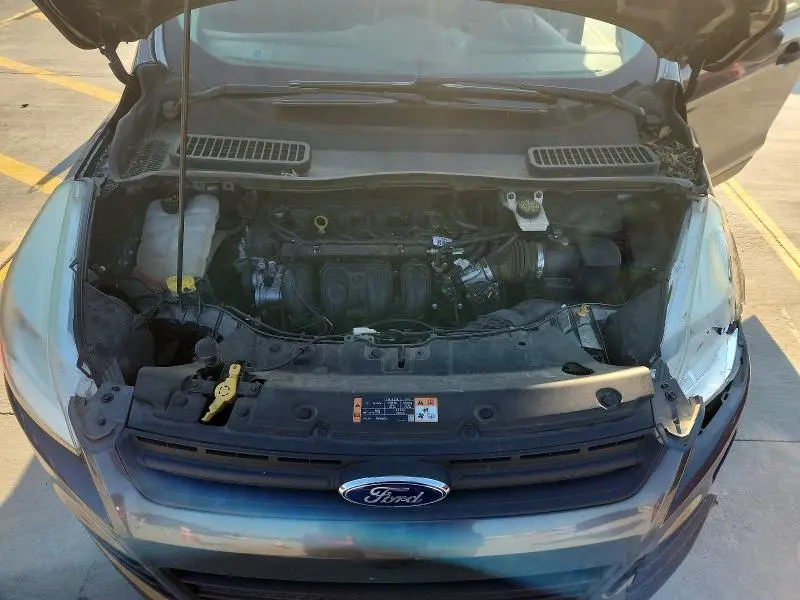 2015 FORD ESCAPE S  