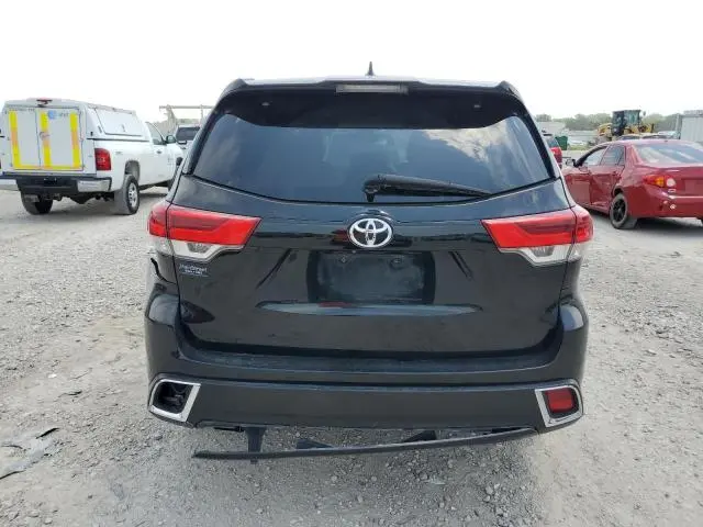 2017 TOYOTA HIGHLANDER LIMITED  