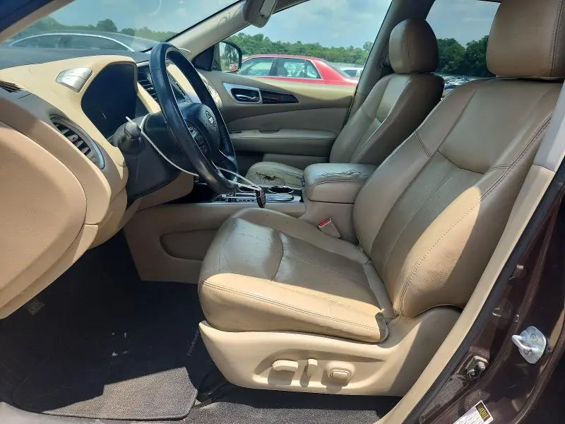 2016 NISSAN PATHFINDER SL  