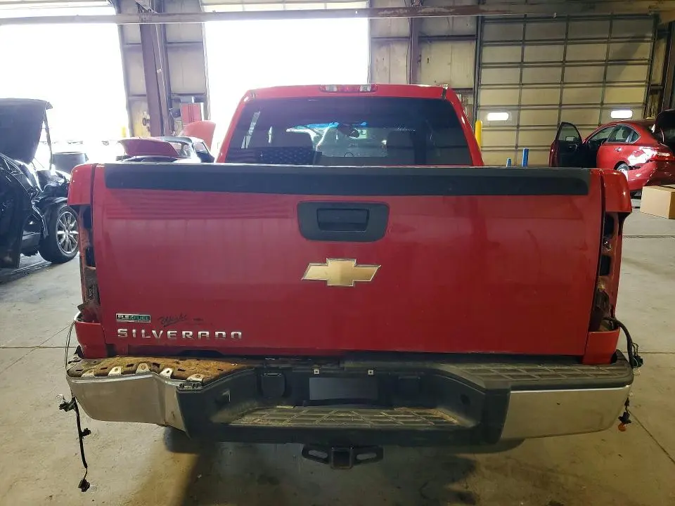 2010 CHEVROLET SILVERADO K1500 LS  