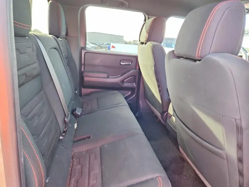 2023 NISSAN FRONTIER S  