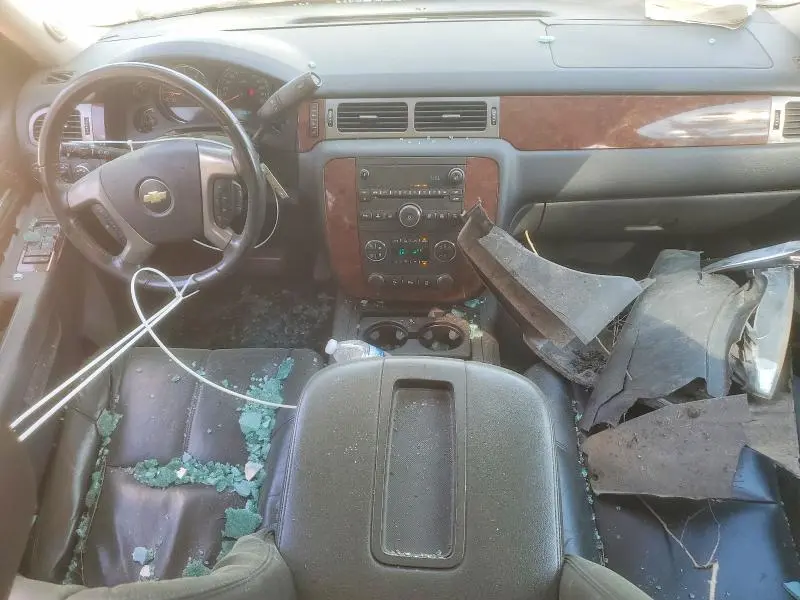 2012 CHEVROLET SUBURBAN K1500 LT  
