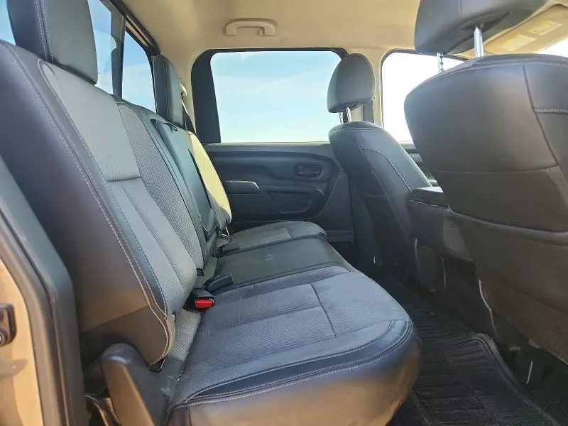 2021 NISSAN TITAN S  
