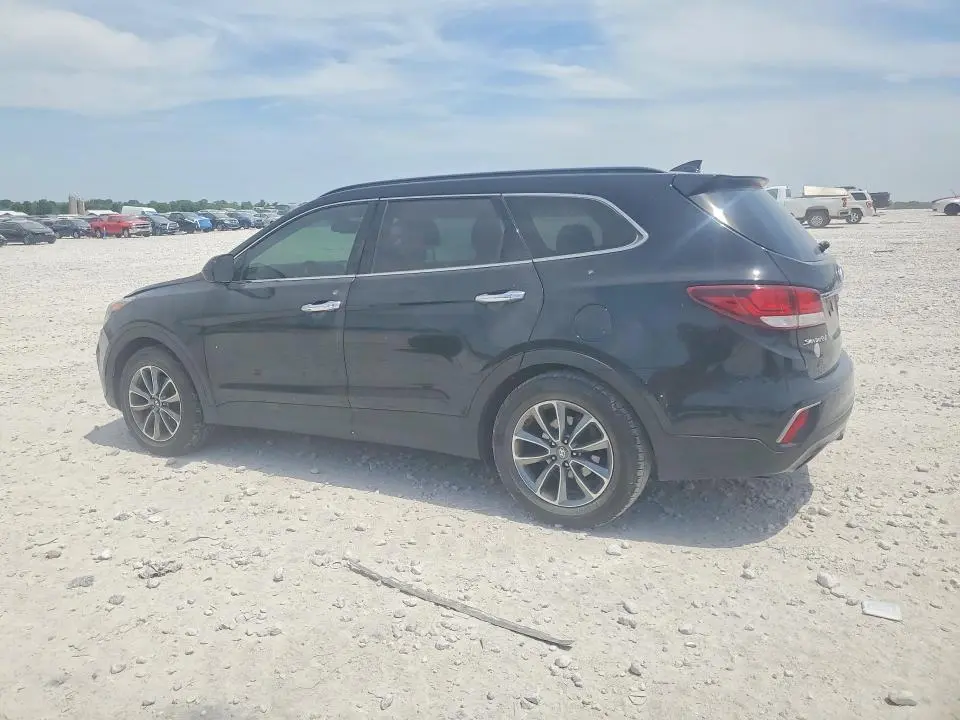 2017 HYUNDAI SANTA FE SE  