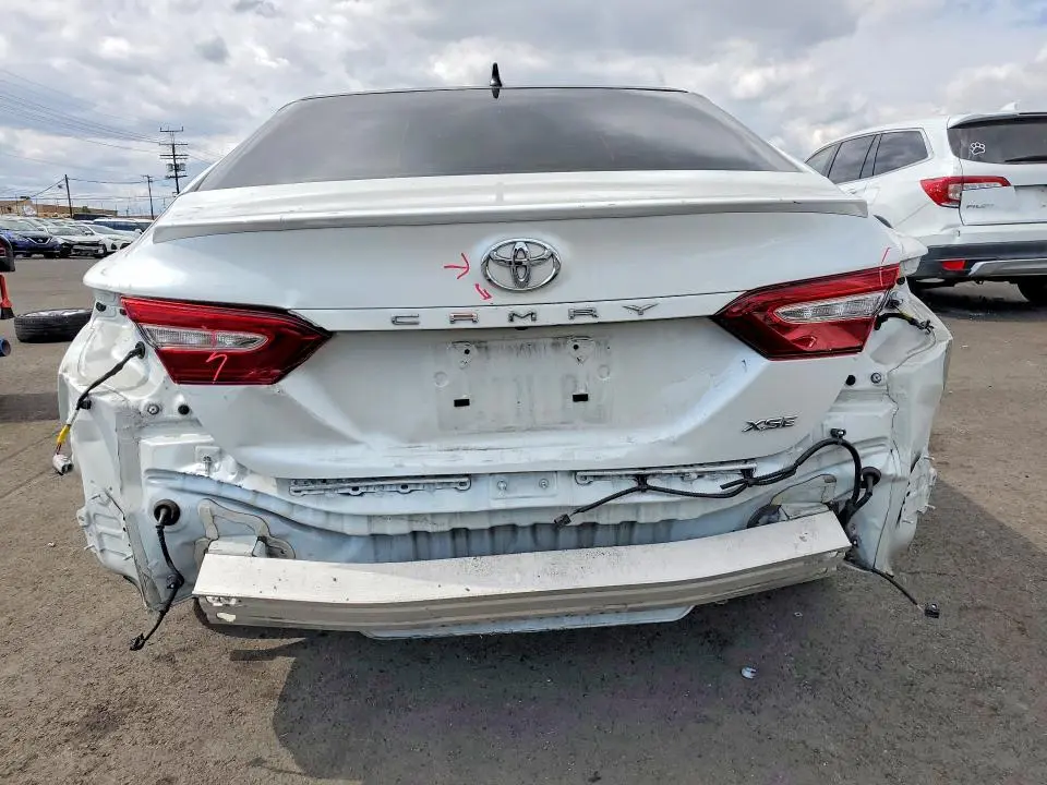 2018 TOYOTA CAMRY XSE V6  
