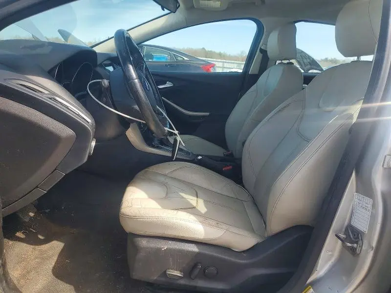 2016 FORD FOCUS TITANIUM  