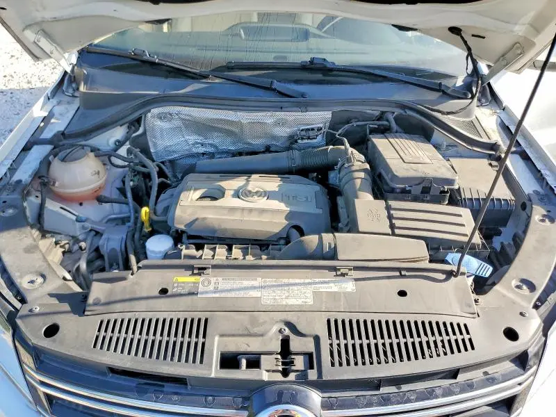 2017 VOLKSWAGEN TIGUAN S  