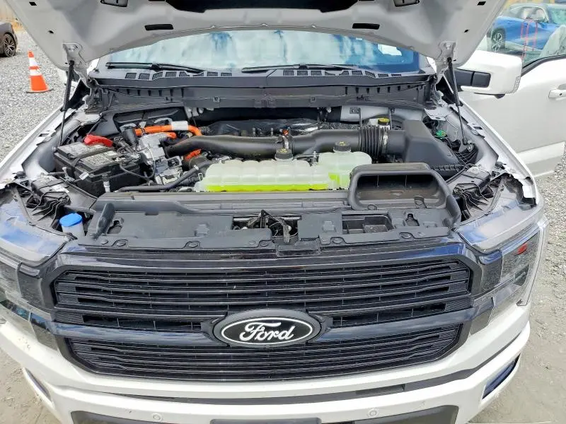 2025 FORD F150 PLATINUM  