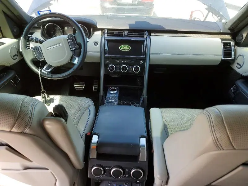 2017 LAND ROVER DISCOVERY HSE  