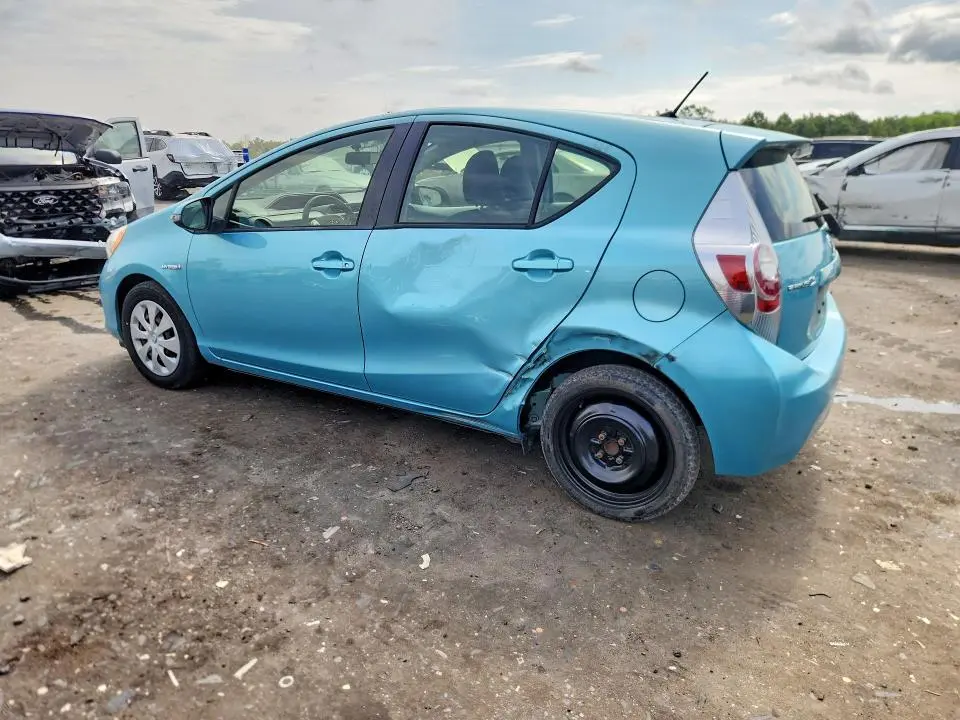 2013 TOYOTA PRIUS C TWO  