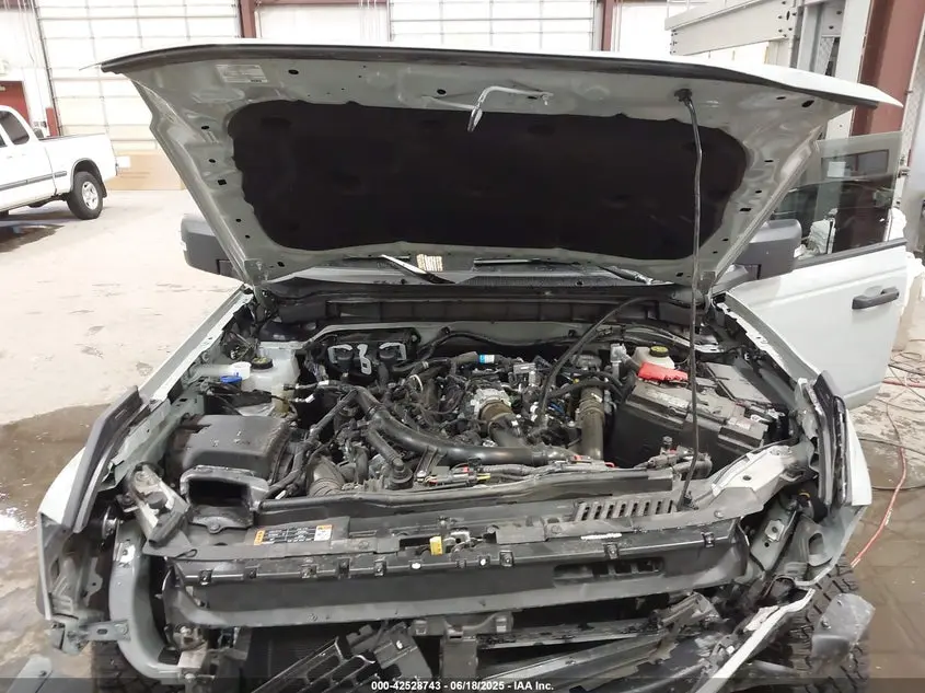 2024 FORD BRONCO WILDTRAK