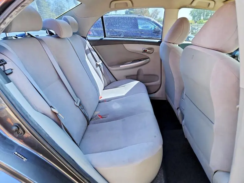 2011 TOYOTA COROLLA LE  