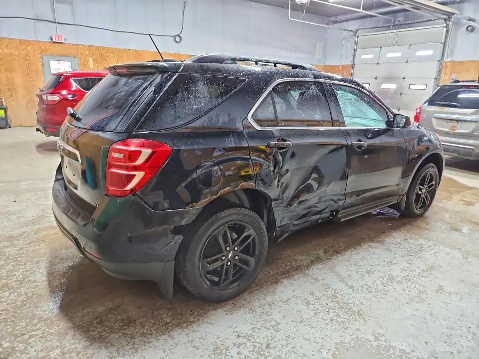 2017 CHEVROLET EQUINOX LT  
