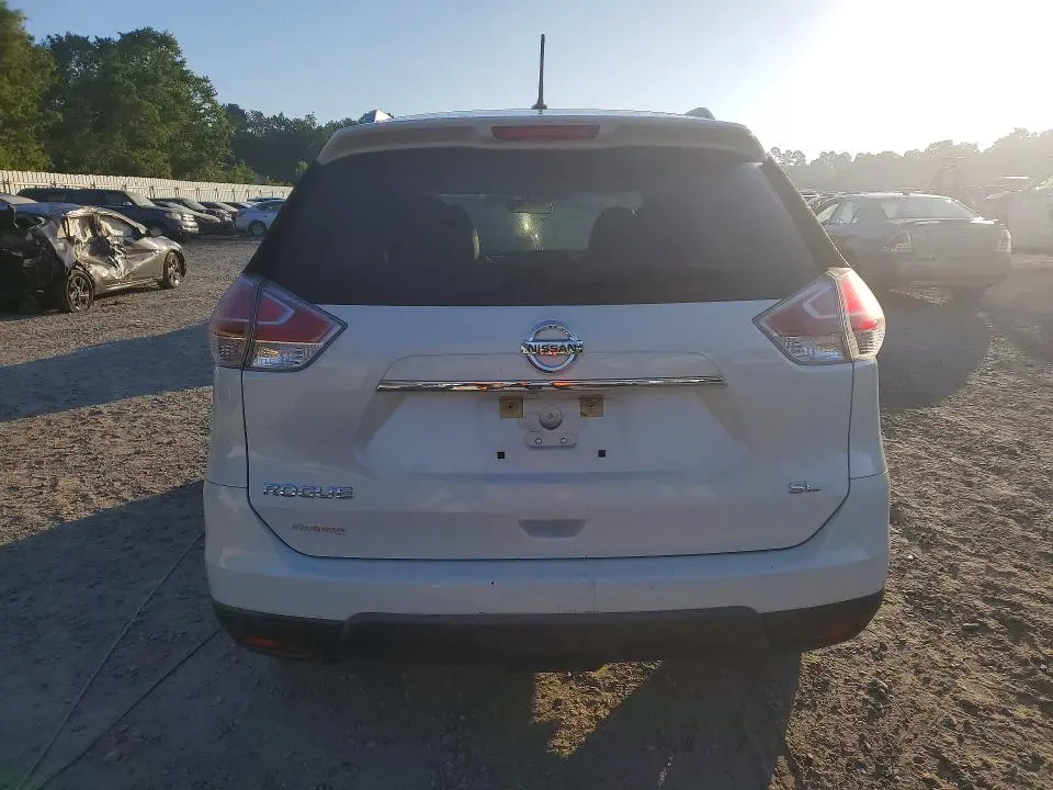 2016 NISSAN ROGUE SL  