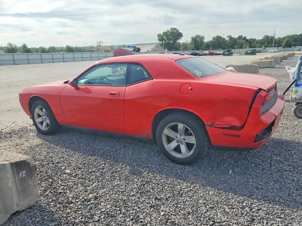 2010 DODGE CHALLENGER SE  