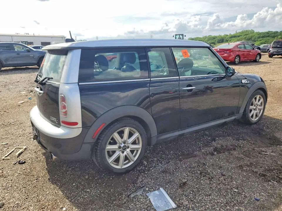 2011 MINI COOPER   