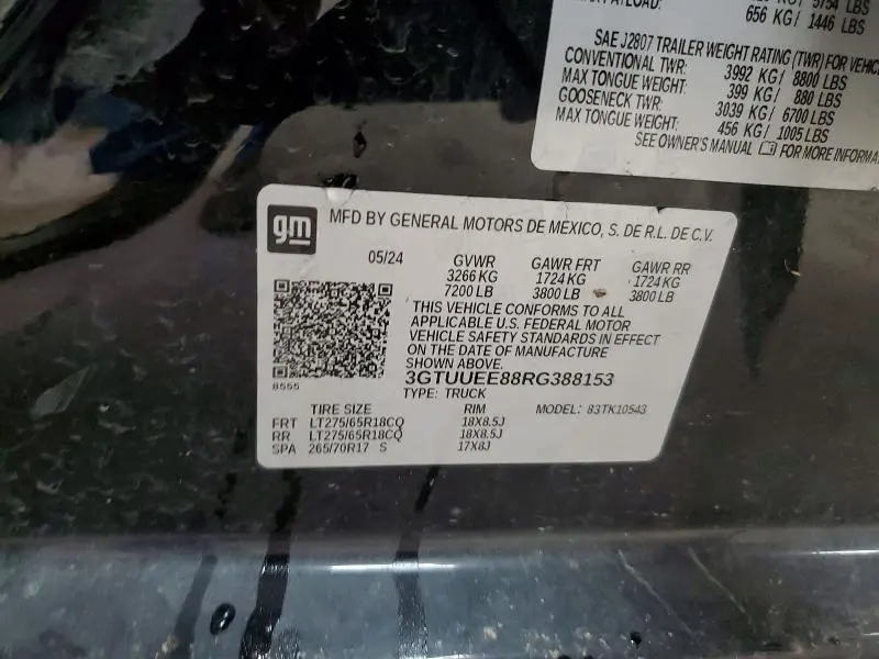 2024 GMC SIERRA K1500 AT4  