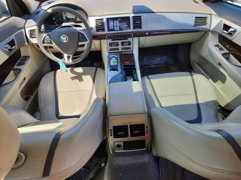2012 JAGUAR XF PORTFOLIO  