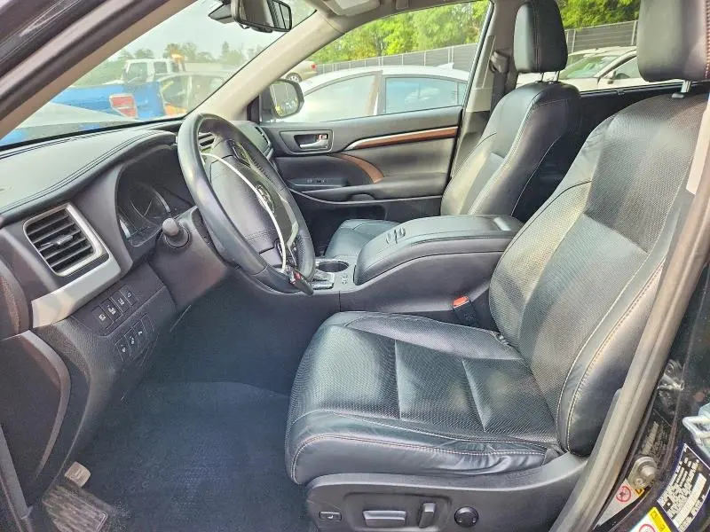 2016 TOYOTA HIGHLANDER LIMITED PLATINUM  