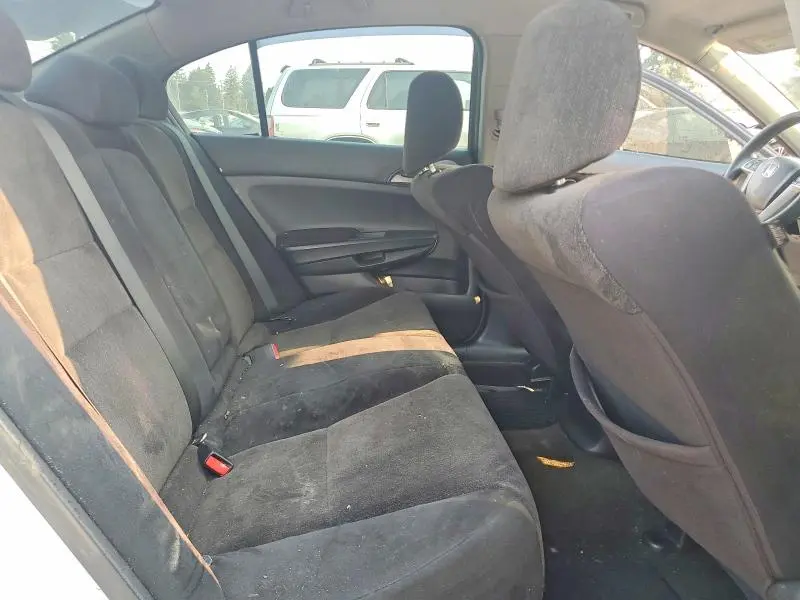 2010 HONDA ACCORD LX  