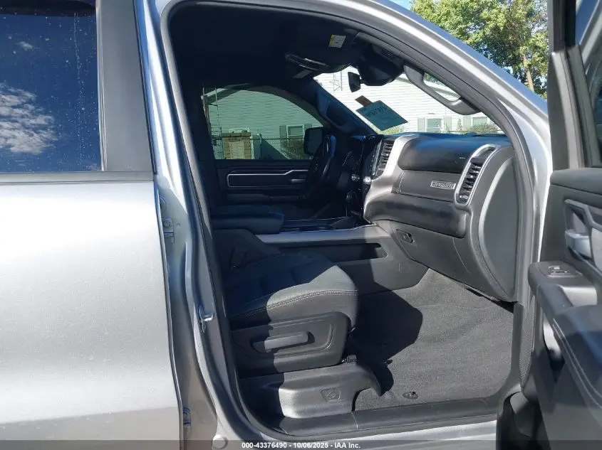 2022 RAM 1500 BIG HORN  4X4 5'7 BOX