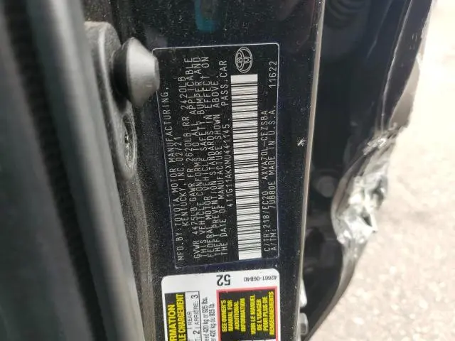 2021 TOYOTA CAMRY SE  