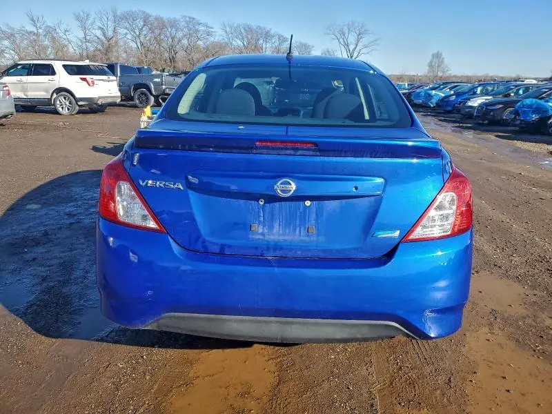 2015 NISSAN VERSA S  