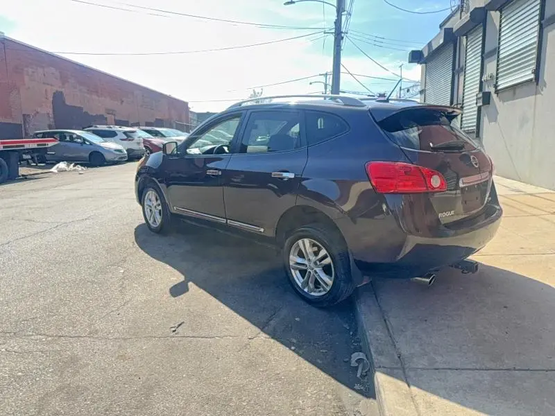 2013 NISSAN ROGUE S  