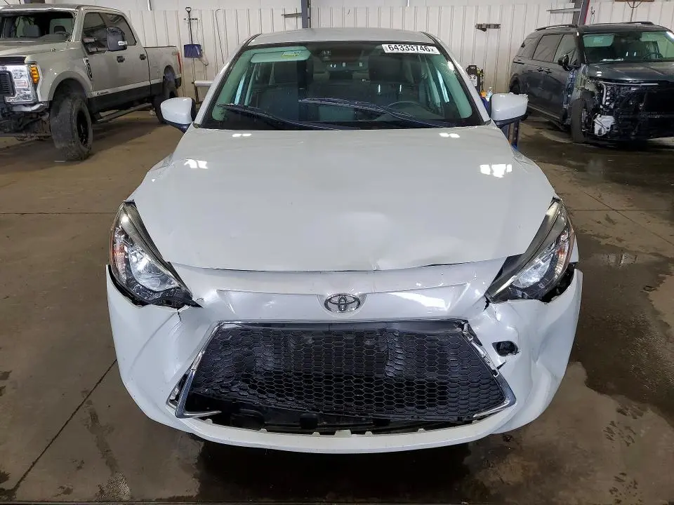 2020 TOYOTA YARIS L  