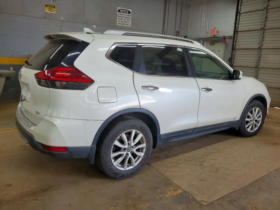 2017 NISSAN ROGUE SV  