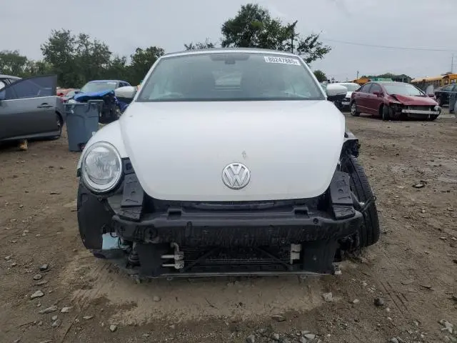2016 VOLKSWAGEN BEETLE S/SE  