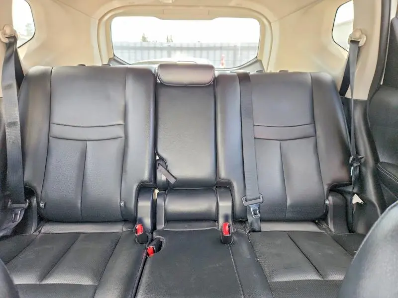 2015 NISSAN ROGUE S  