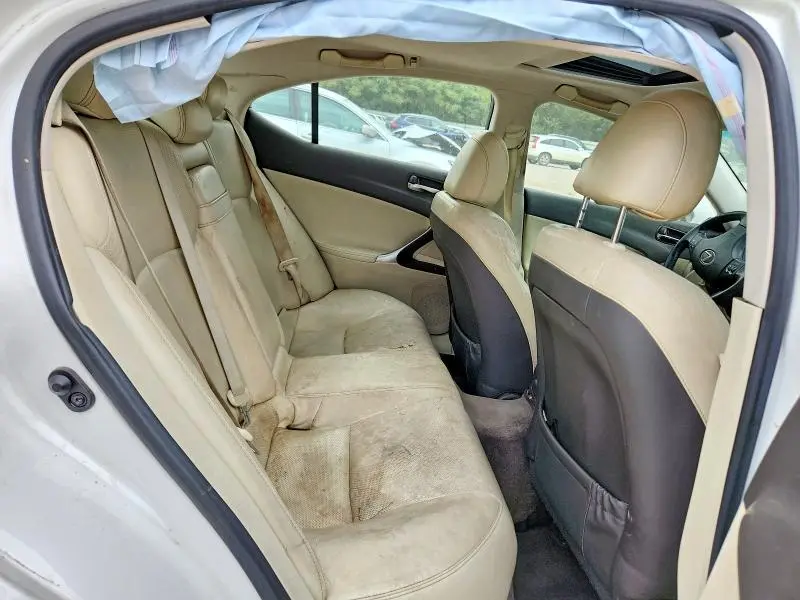2010 LEXUS IS 250 BASE  
