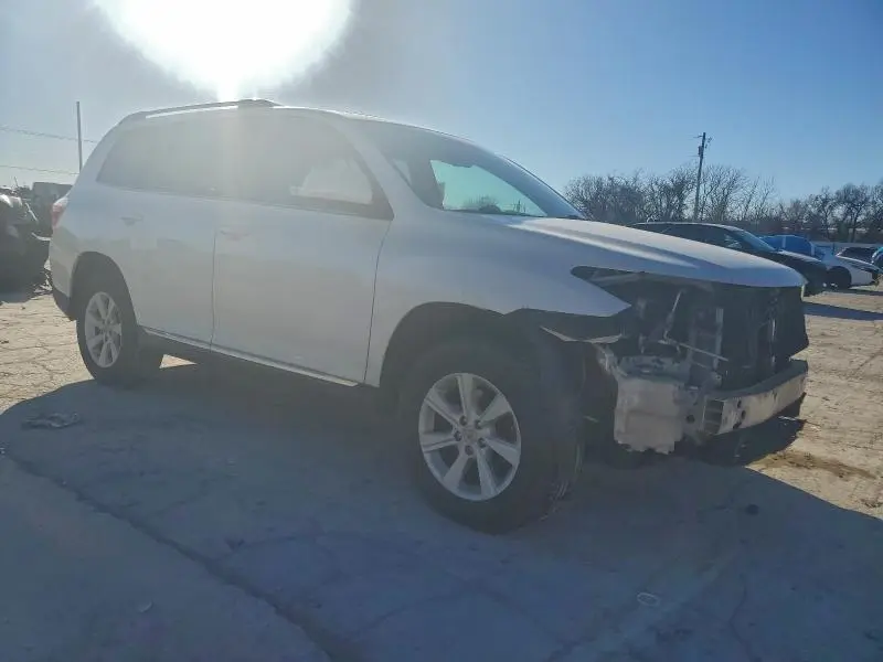 2012 TOYOTA HIGHLANDER BASE  