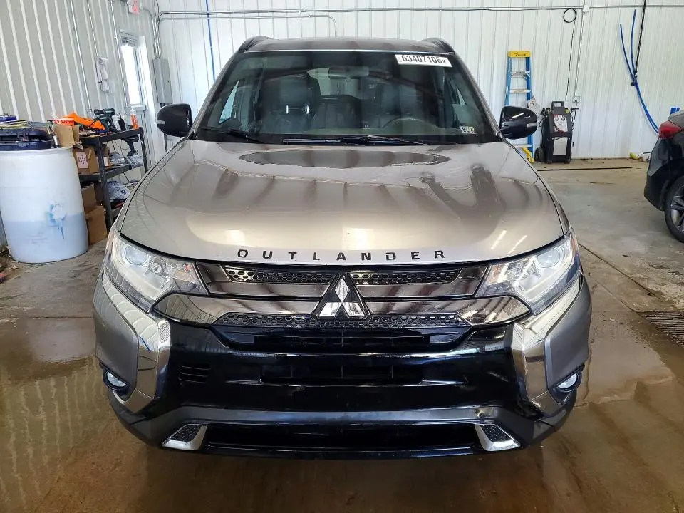 2019 MITSUBISHI OUTLANDER SE  