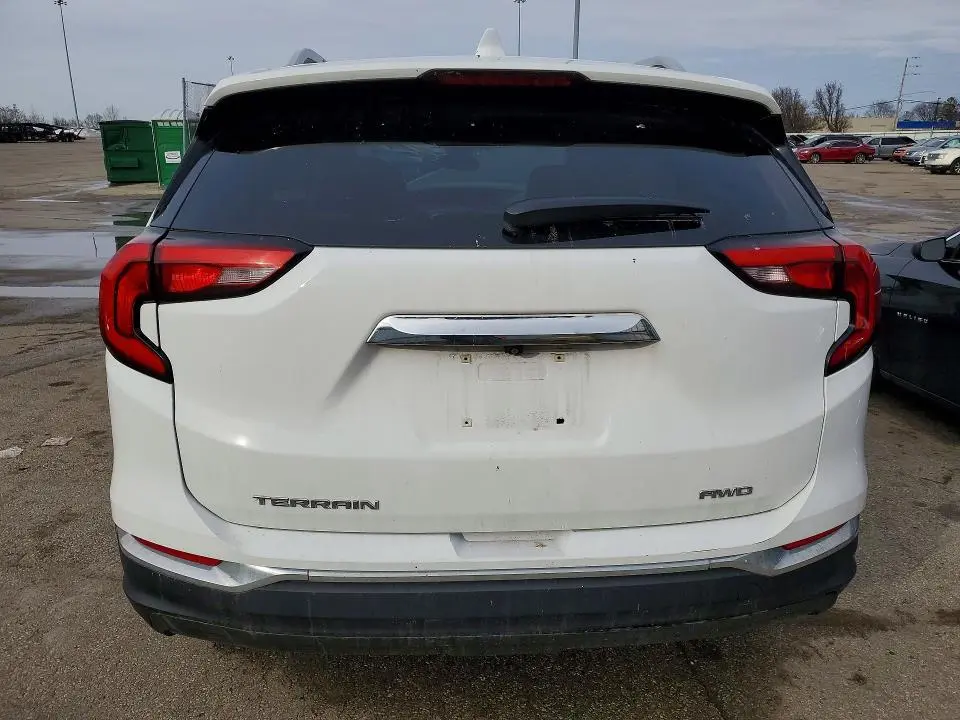 2020 GMC TERRAIN SLT  