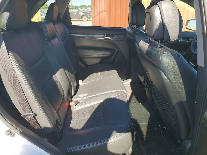 2011 KIA SORENTO SX  