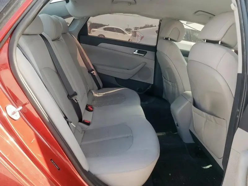 2017 HYUNDAI SONATA SE  