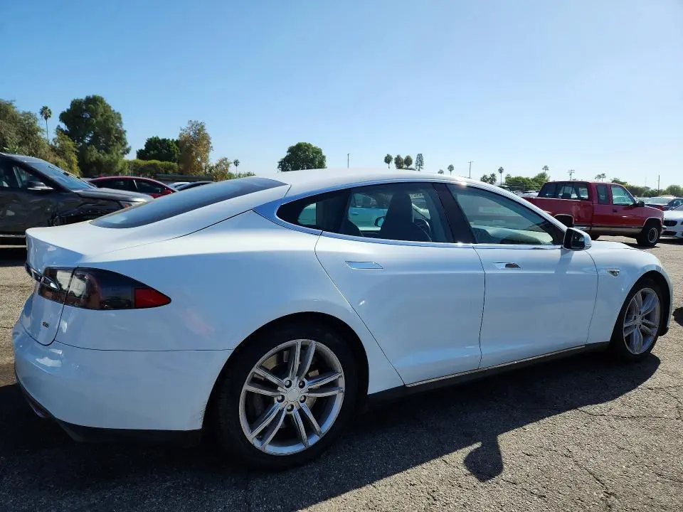 2013 TESLA MODEL S   