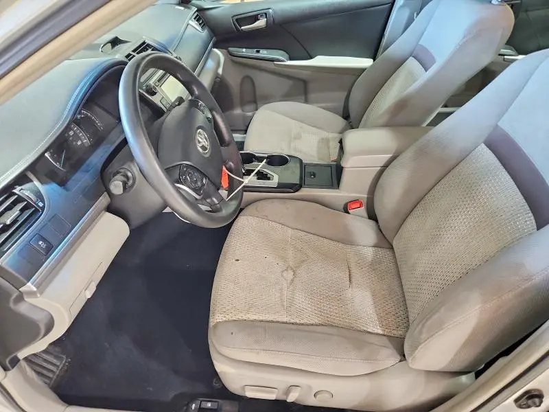 2013 TOYOTA CAMRY LE  